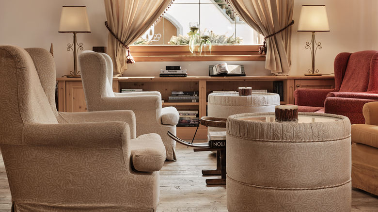 <b>Chalet Del Sogno Lobby</b>. Images powered by <a href="https://www.leonardoworldwide.com/" title="Leonardo Worldwide" target="_blank">Leonardo</a>.
