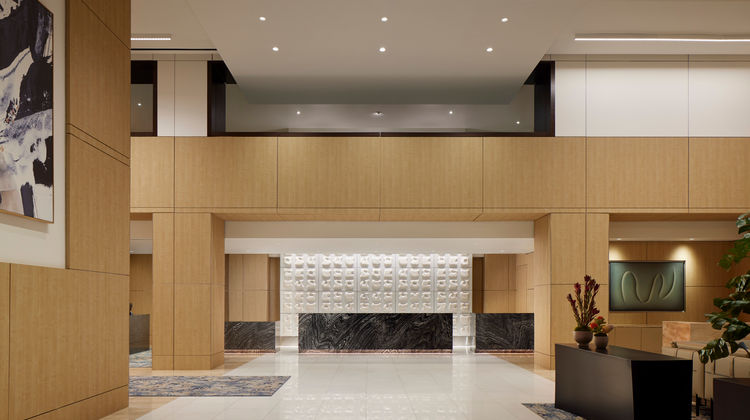 Loews Atlanta Hotel Lobby