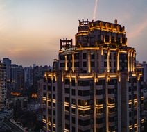 THE ONE - Shanghai Downtown Exterior