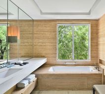 Aravali Marriott Resort & Spa Delhi NCR Room