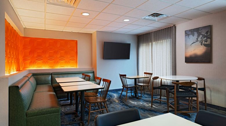 <b>Fairfield Inn & Ste Edison-S Plainfield Restaurant</b>. Images powered by <a href="https://www.leonardoworldwide.com/" title="Leonardo Worldwide" target="_blank">Leonardo</a>.