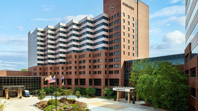 Sheraton Baltimore North Hotel Exterior