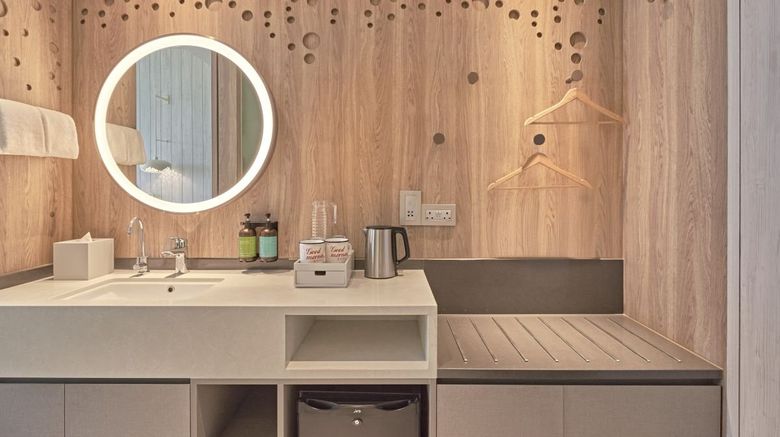 <b>Village Hotel Sentosa Room</b>. Images powered by <a href="https://www.leonardoworldwide.com/" title="Leonardo Worldwide" target="_blank">Leonardo</a>.