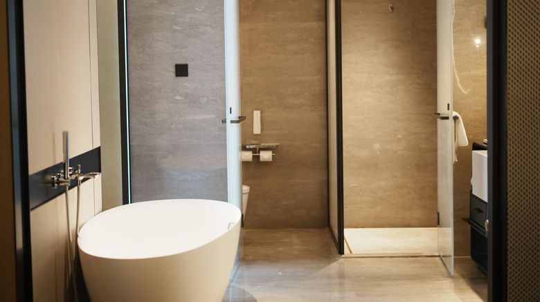 <b>Crowne Plaza Binhai Room</b>. Images powered by <a href="https://www.leonardoworldwide.com/" title="Leonardo Worldwide" target="_blank">Leonardo</a>.
