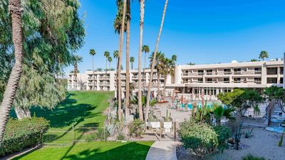 Indian Wells Resort Hotel