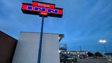 Capital O Budget Inn Ontario Exterior