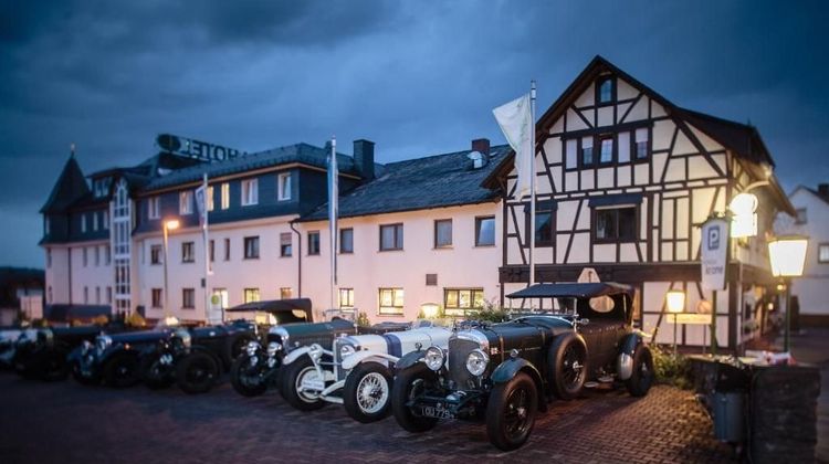 Hotel Zur Krone Exterior