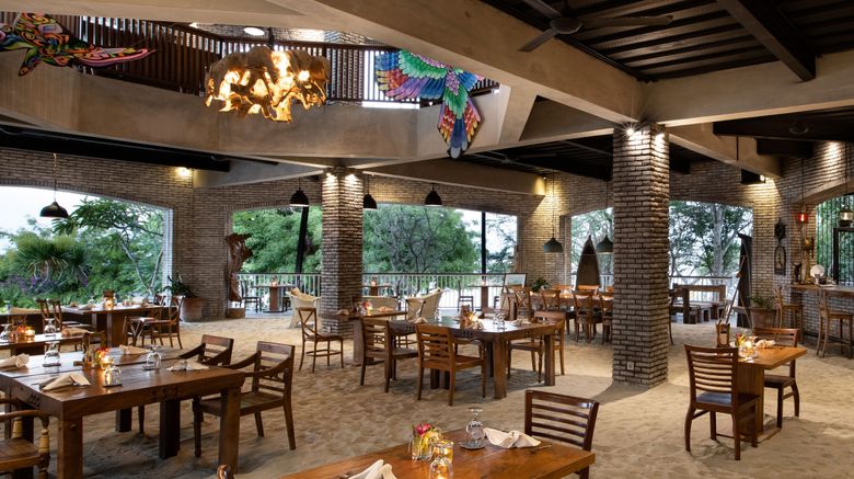 <b>Plataran Menjangan Resort & Spa Restaurant</b>. Images powered by <a href="https://www.leonardoworldwide.com/" title="Leonardo Worldwide" target="_blank">Leonardo</a>.