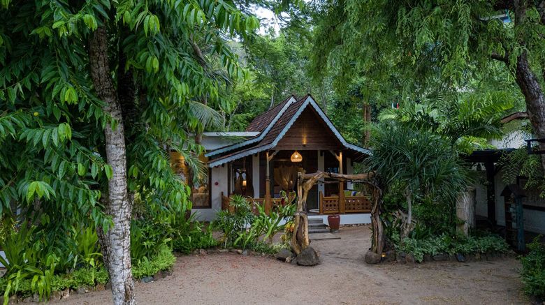 <b>Plataran Komodo Resort & Spa Room</b>. Images powered by <a href="https://www.leonardoworldwide.com/" title="Leonardo Worldwide" target="_blank">Leonardo</a>.