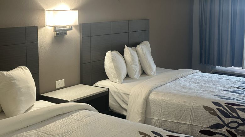<b>Red Roof Inn Media, PA Room</b>. Images powered by <a href="https://www.leonardoworldwide.com/" title="Leonardo Worldwide" target="_blank">Leonardo</a>.