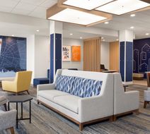 Holiday Inn Express/Suites Meridian I-20 Exterior