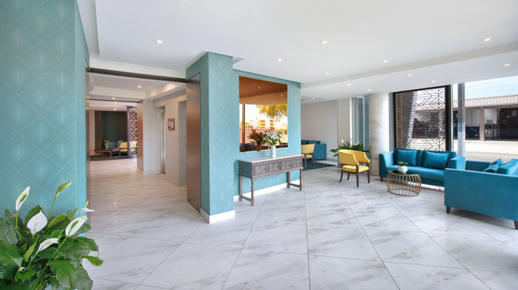 Swiss-Belboutique Napier Lobby