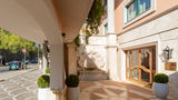 RIVER CHATEAU HOTEL Exterior