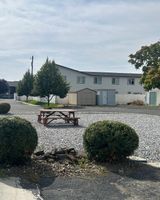 Capri Motel