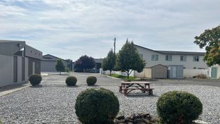 Capri Motel