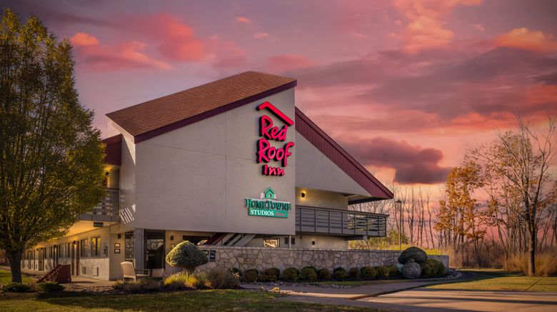 <b>Red Roof Inn Buffalo - Niagara Airport Exterior</b>. Images powered by <a href="https://www.leonardoworldwide.com/" title="Leonardo Worldwide" target="_blank">Leonardo</a>.