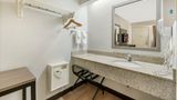 Red Roof Inn Buffalo - Niagara Airport Room