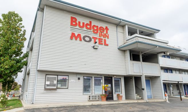 Budget Inn Motel Corcoran Exterior