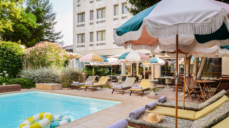 Maison Des Ambassadeurs Pool
