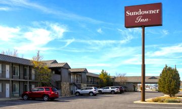 Sundowner Inn