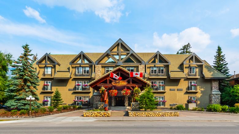 Banff Inn Exterior. Images powered by <a href="https://www.leonardoworldwide.com" target="_blank" rel="noopener">Leonardo</a>.