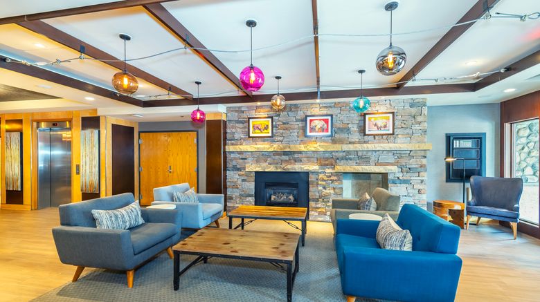 <b>Banff Inn Lobby</b>. Images powered by <a href="https://www.leonardoworldwide.com/" title="Leonardo Worldwide" target="_blank">Leonardo</a>.