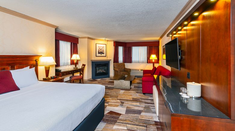 <b>Royal Canadian Lodge Suite</b>. Images powered by <a href="https://www.leonardoworldwide.com/" title="Leonardo Worldwide" target="_blank">Leonardo</a>.