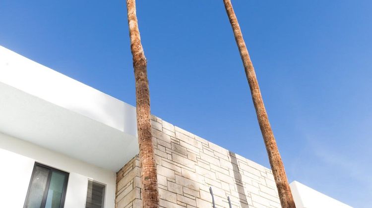 Holiday House Exterior