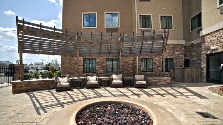 Staybridge Suites Humble Lobby