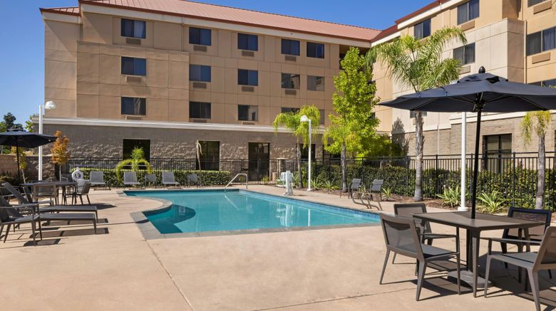<b>Courtyard Sacramento Midtown Pool</b>. Images powered by <a href="https://www.leonardoworldwide.com/" title="Leonardo Worldwide" target="_blank">Leonardo</a>.