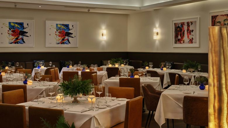 <b>The St. Regis Aspen Resort Restaurant</b>. Images powered by <a href="https://www.leonardoworldwide.com/" title="Leonardo Worldwide" target="_blank">Leonardo</a>.