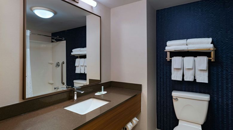 <b>Fairfield Inn & Ste Edison-S Plainfield Room</b>. Images powered by <a href="https://www.leonardoworldwide.com/" title="Leonardo Worldwide" target="_blank">Leonardo</a>.