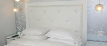 La Pensione Hotel Room