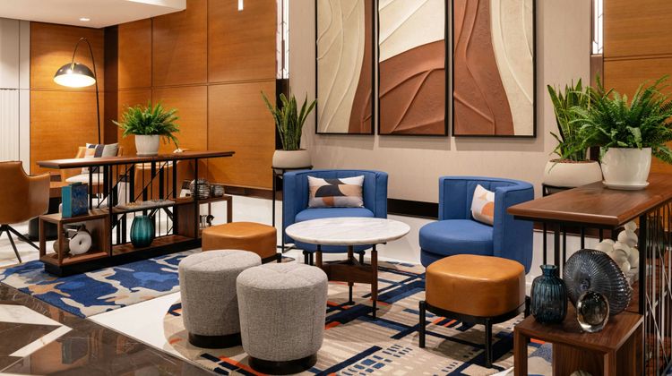 Sheraton Tha Walk Dubai Lobby