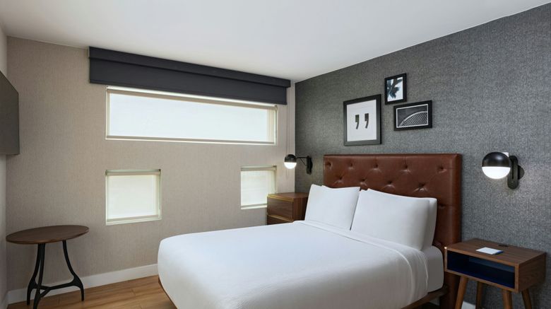 <b>Four Points Austin Airport Suite</b>. Images powered by <a href="https://www.leonardoworldwide.com/" title="Leonardo Worldwide" target="_blank">Leonardo</a>.