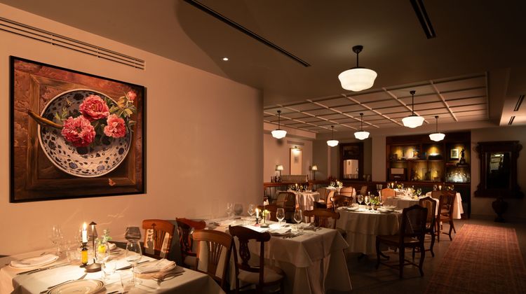 Hovagimyan Hotel and Suites Restaurant