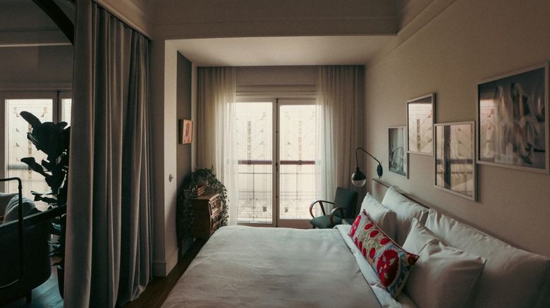 <b>Hovagimyan Hotel and Suites Room</b>. Images powered by <a href="https://www.leonardoworldwide.com/" title="Leonardo Worldwide" target="_blank">Leonardo</a>.