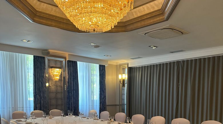 <b>Cabarfeidh Hotel Suite</b>. Images powered by <a href="https://www.leonardoworldwide.com/" title="Leonardo Worldwide" target="_blank">Leonardo</a>.
