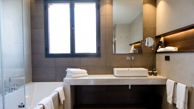 <b>Motel One Madrid Plaza de Espana Room</b>. Images powered by <a href="https://www.leonardoworldwide.com/" title="Leonardo Worldwide" target="_blank">Leonardo</a>.