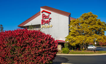 Red Roof PLUS+ Chicago - Hoffman Estates