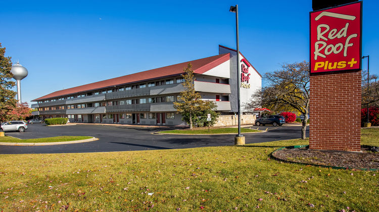 Red Roof PLUS+ Chicago - Hoffman Estates Exterior