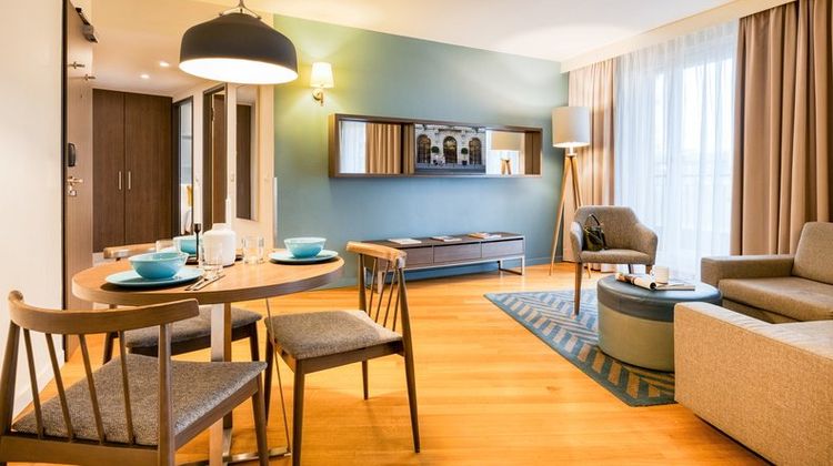 Citadines City Centre Frankfurt Room