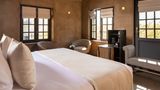 Le Saint-Delis Room