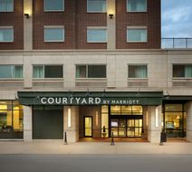 Courtyard Little Rock Downtown Exterior