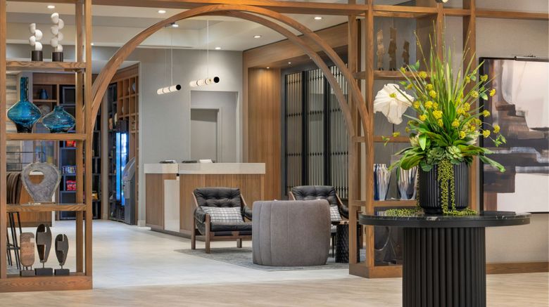 <b>Renaissance Framingham Hotel & Conf Ctr Lobby</b>. Images powered by <a href="https://www.leonardoworldwide.com/" title="Leonardo Worldwide" target="_blank">Leonardo</a>.