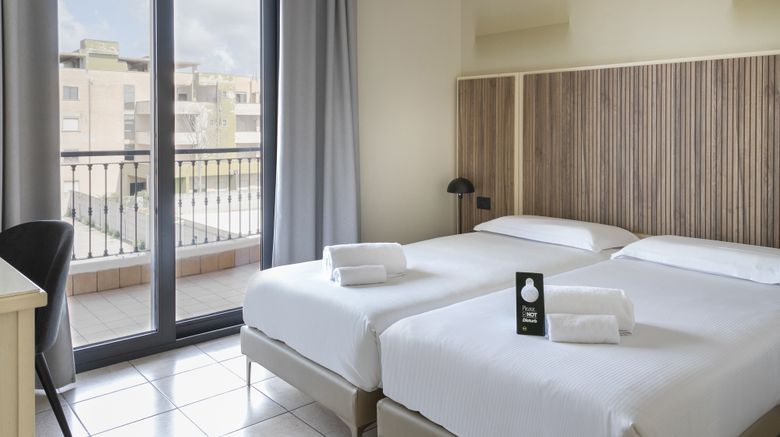 <b>B&B Hotel Pomezia Cortese Room</b>. Images powered by <a href="https://www.leonardoworldwide.com/" title="Leonardo Worldwide" target="_blank">Leonardo</a>.