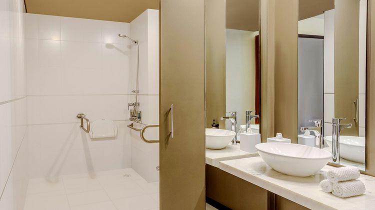 Aloft Asuncion Room
