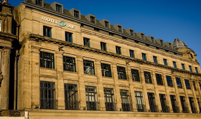 Motel One Edinburgh-Princes Exterior