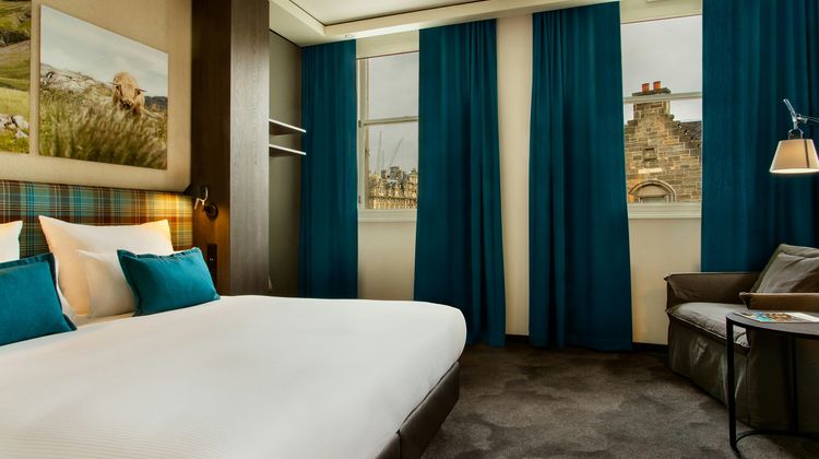 Motel One Edinburgh Royal Room
