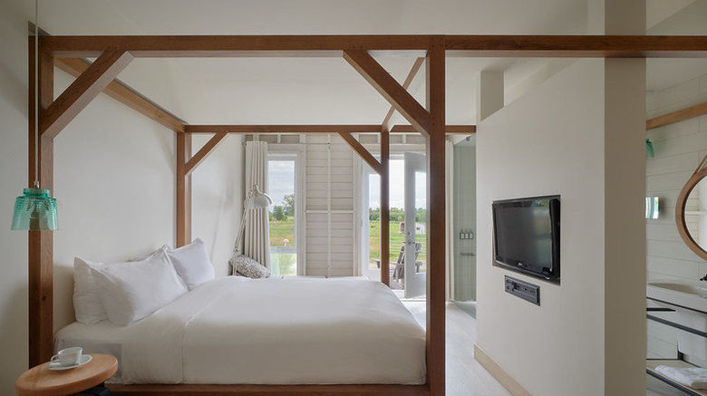 <b>Le Germain Charlevoix Hotel & Spa Room</b>. Images powered by <a href="https://www.leonardoworldwide.com/" title="Leonardo Worldwide" target="_blank">Leonardo</a>.